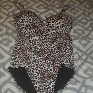 Removable straps leopard swimsuit